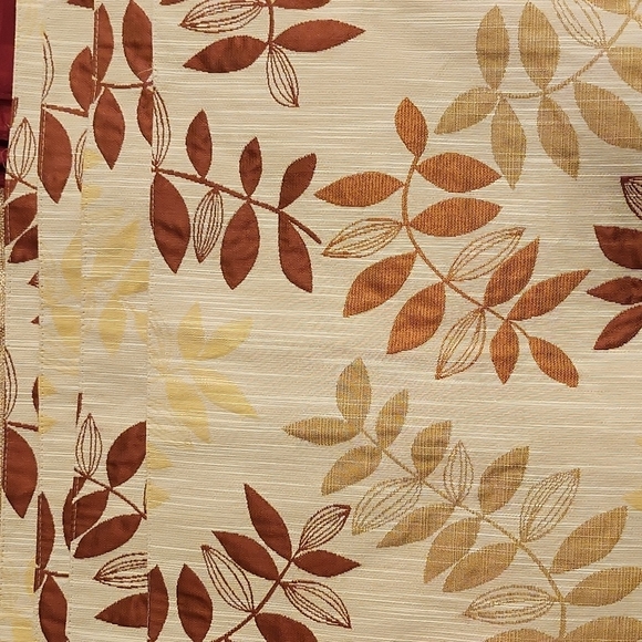 5 Sets of Placemats! - Picture 2 of 10